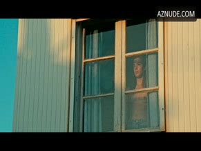 POMPEI NUDE SCENES AZNude