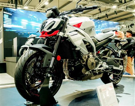Aprilia Tuono Resmi Rilis Motor Naked Canggih Untuk Pemilik Lisensi A NNC Netralnews