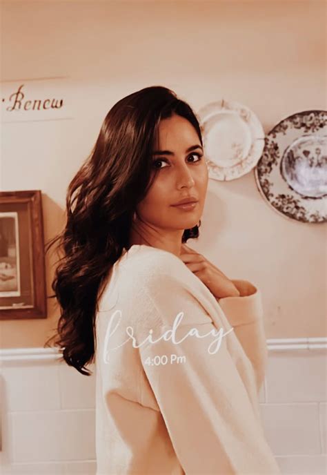 Pin By Raj On Katrina Katrina Kaif Hot Pics Beautiful Women Naturally Katrina Kaif