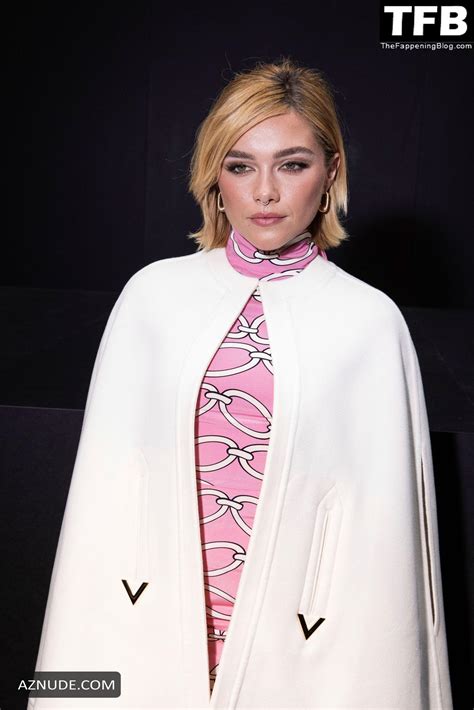 Florence Pugh Sexy Seen Flaunting Her Hot Legs At The Valentino Fashion Show In Paris AZNude