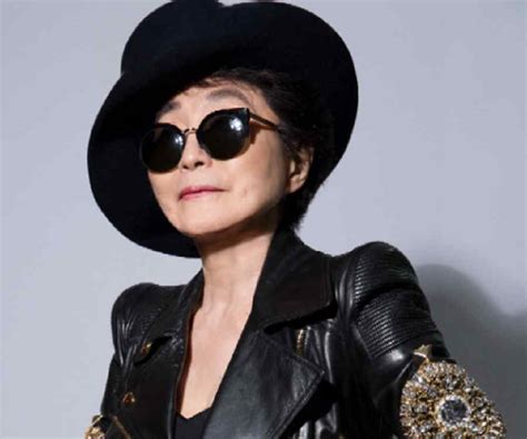 Yoko Ono Biography - Facts, Childhood, Family Life & Achievements