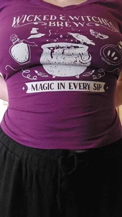 Your Favorite Milf Is Turning Into A Muscle Mommy Shopping Trip Soon For This Curvier Body