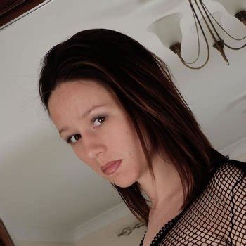 Kelly Hart Babe Page Watch This Pornstar On FreeOnes