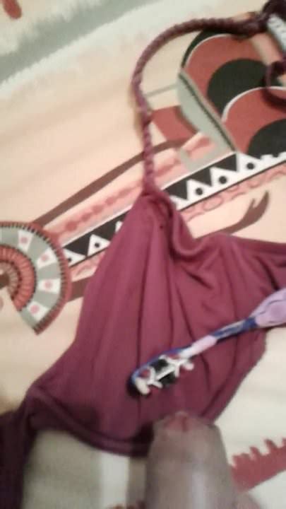 Brosse A Dent Et Soutif De Ma Femme Souilles Gay Man Porn Xhamster