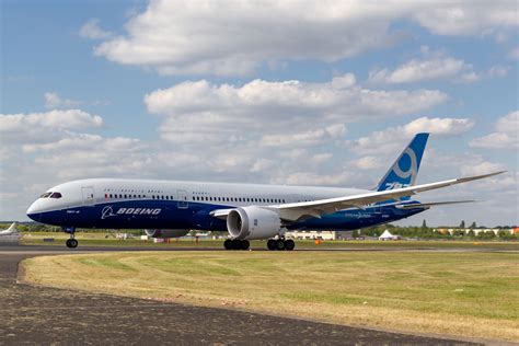battery issues  grounded  boeing