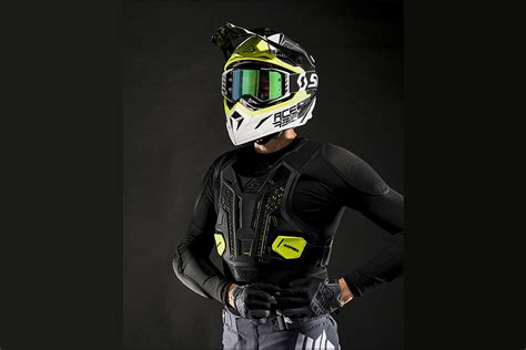 Nuevo peto Acerbis Plasma Body Armour Level 2 2021 | Noticias motos.net