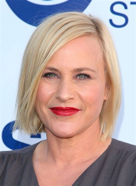 Short Blonde Straight Bob Haircut From Patricia Arquette Styles Weekly