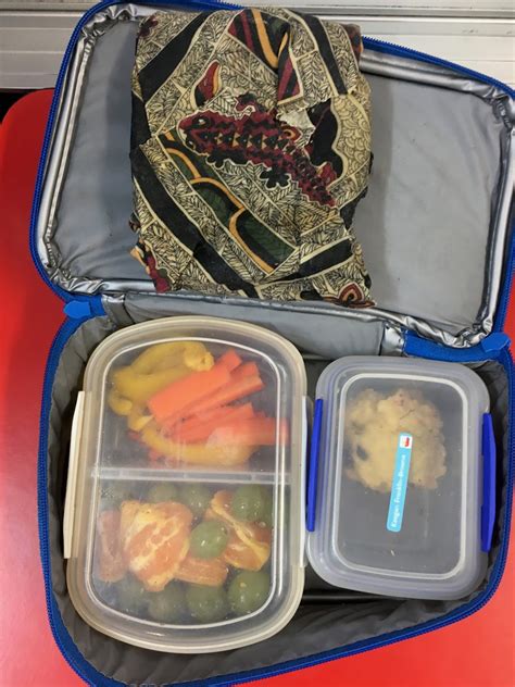 Room Leaps Into Learning Nude Food Lunch Box Competition