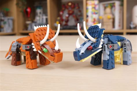 Lego Creator 3 In 1 77940 Mighty Dinosaurs And 77941 Mighty Dinosaurs