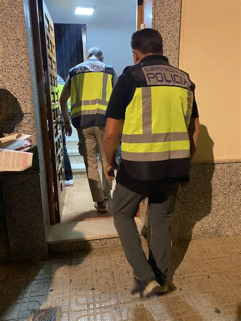 Detenido En Almendralejo Un Hombre De A Os Por Explotar Sexualmente