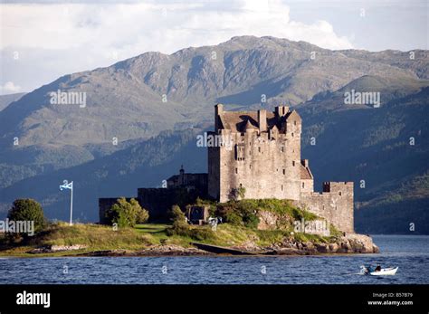 Eilean Donan Castle Scotland Stock Photo Alamy
