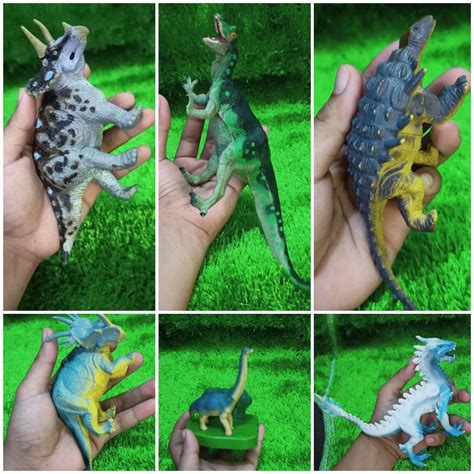 Dinosaur set hard rubber, Hobbies & Toys, Toys & Games on Carousell