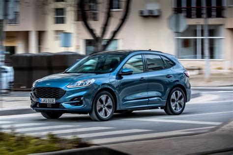 Ford Kuga Im Test Dieser Suv Will Auch Ein Van Sein Der Spiegel