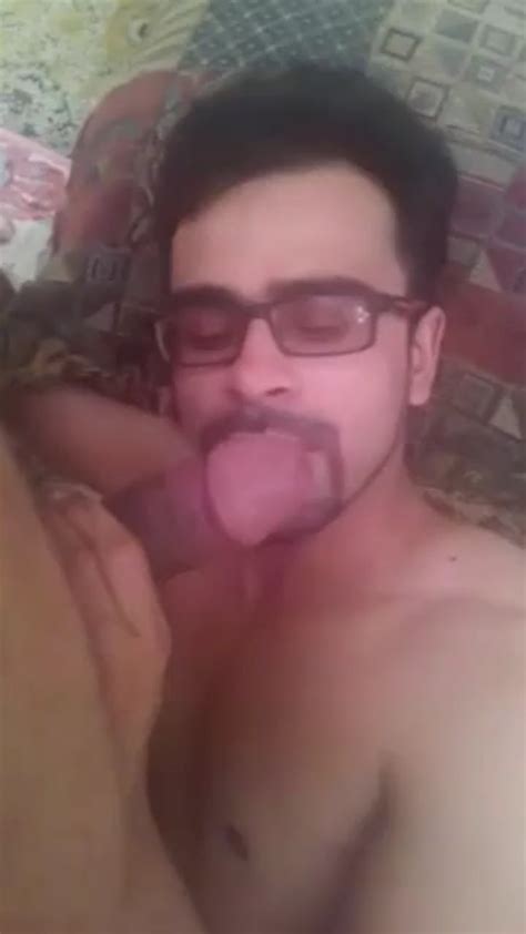 Desi Gay Blowjob Video Of Horny Cock Sucker Twink Enjoying A Big Dick Indian Gay Site