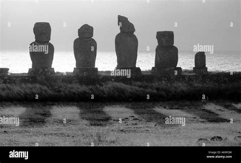 Easter Island Rapa Nui Moai Heads Stock Photo Alamy