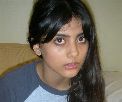 Hot Indian Pussy Nude Indian Teen With Innocent Look