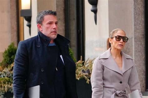 Jennifer Lopez vuole farsi rimborsare da Ben Affleck È tirchio ha