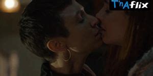 Dominique Provost Chalkley Lesbian Underwear Scene In Wynonna Earp Vengeance Tnaflix