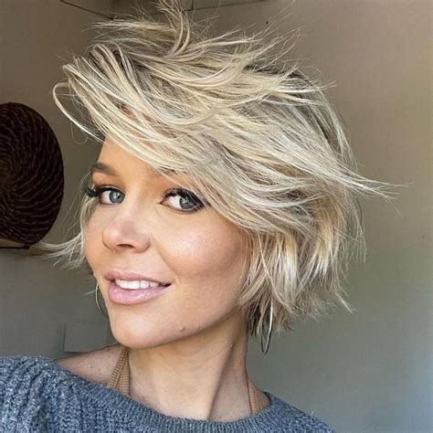 30 Dazzling Blonde Pixie Cut Ideas To Refresh Your Style