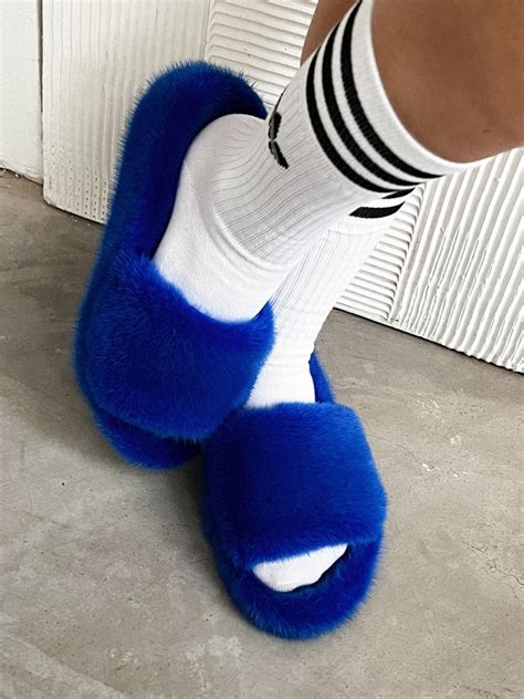 Тапочки из меха норки