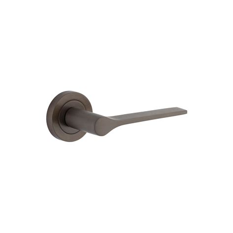 Iver Como Door Lever Handle On Round Rose Passage ArchiPro AU