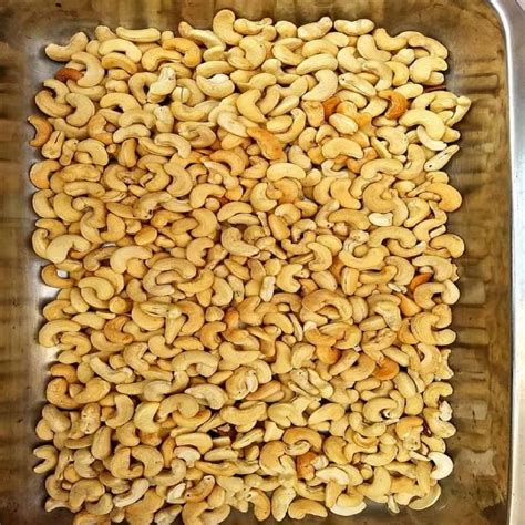 Roasted Salty Rosted Cashew Nuts Packaging Type Loose At Rs 800 Kg In