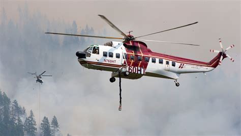 Oregon wildfires, heat wave: Crews battle Bedrock, Lookout fires