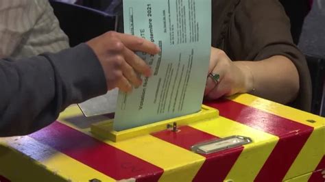 Switzerland Votes To Legalize Same Sex Marriage