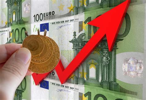 Euro Da Dikkat Eken Hareketlilik Dolar N Ard Ndan Euro Neden