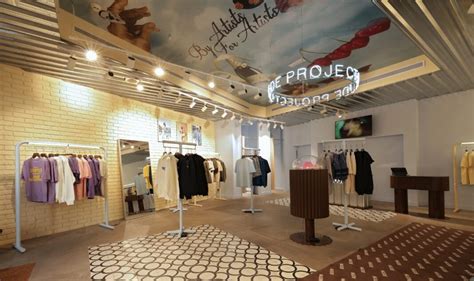 Nude Project Inaugura Una Pop Up Store En La Roca Village Noticierotextil Net