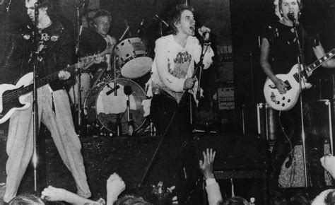 Il Punk Dei Sex Pistols Cambia La Musica Radio Deejay