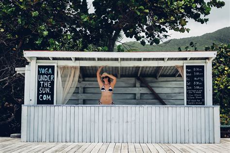 Bikini Model Simply Petra AI Enhanced Sexy Fruits 0674 Topaz Denoise Porn Pic