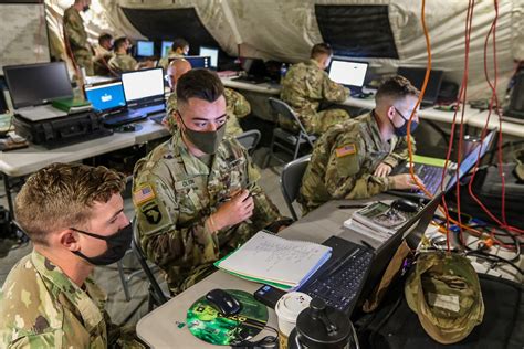 101st Airborne Division Soldiers conduct round-the-clock intelligence ...