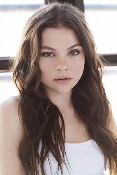 Hannah Zeiles Favorite Song Makes Her Cry Every Single Time