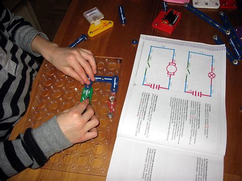 mama domowa: Sekrety elektroniki :)