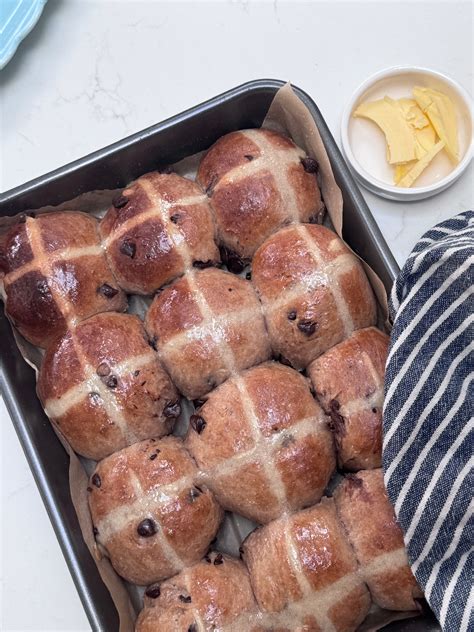Choc Chip Hot Cross Buns INTU WELLNESS