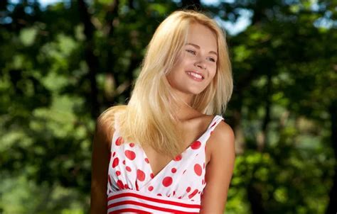 Wallpaper girl smile blonde cutie Talia for mobile and desktop section девушки resolution