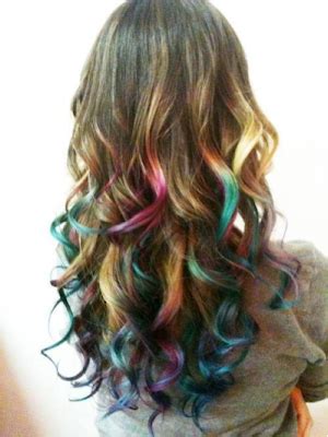 DIY: Hair Color Dyes To Chalk Up At Home! | the perfect line
