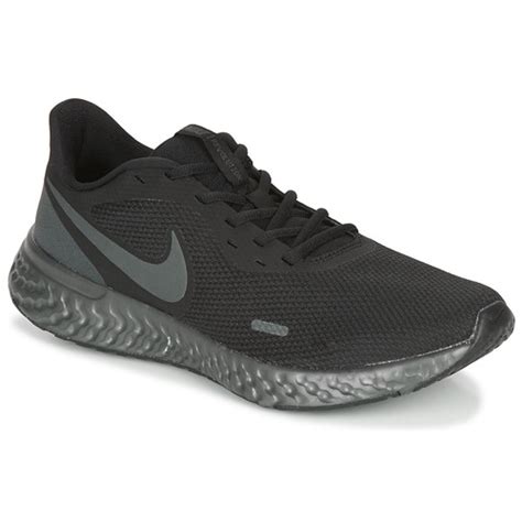 Nike Revolution 5: Detailed Shoes Review | Runner Expert