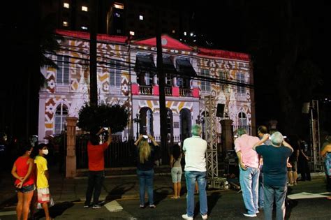 Proje O Ilumina Fachada Imagens Do C Rio E Comemora Os Anos Da