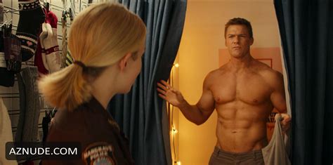 REACHER NUDE SCENES AZNude Men