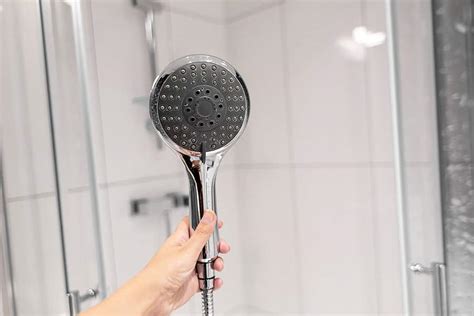 Why Refinish Your Shower Rather Than Replace It