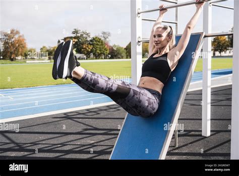 Horizontal Bar Hi Res Stock Photography And Images Alamy