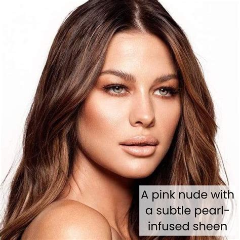 nude envie Lápiz labial vegano certificado en crueldad sin parabenos enriquecido con vitamina