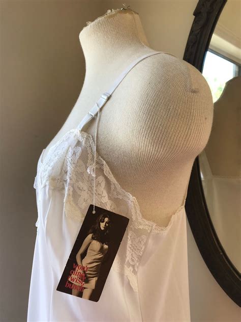 1970 S White Slip By Movie Star Lingerie Slips Undergarments Womens Clothing Bras And