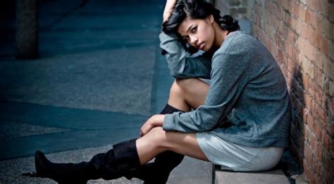 Brunette Model Photoshoot Wallpaper HD Girls 4K Wallpapers Images And Background