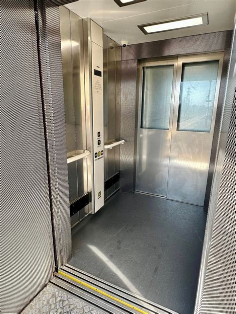 New accessible lift now open at Daisy Hill railway station