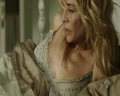 Naked Belén Rueda in Luna el misterio de Calenda