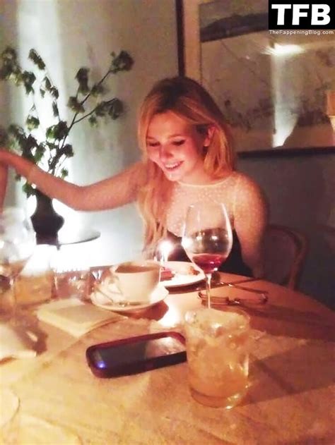 Abigail Breslin Abbienormal Nude Leaks Photo TheFappening