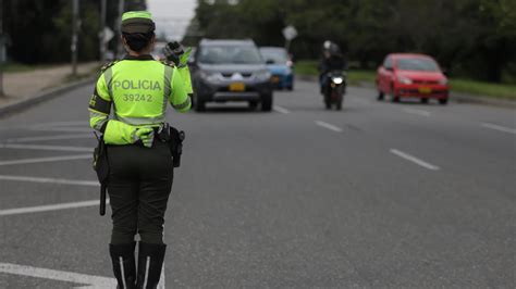 Sol Pérez ultra hot lencería body transparente y portaligas para el